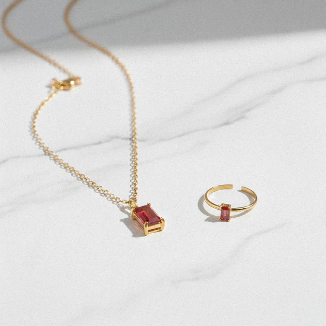 Златист комплект бижута Ruby от неръждаема стомана - Lesso бижута България