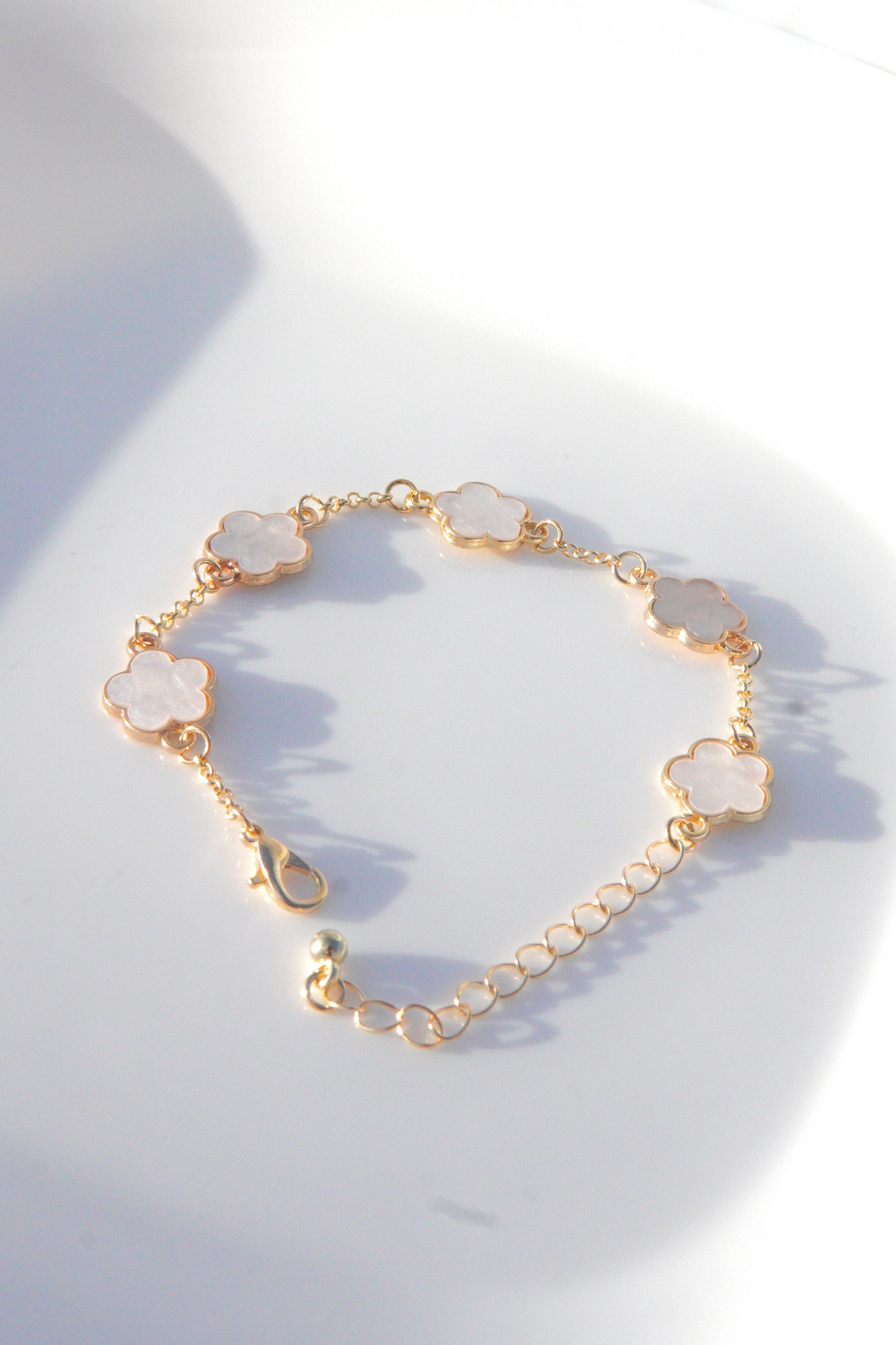 Златиста гривна Azelie с 18K покритие от неръждаема стомана - Lesso бижута България