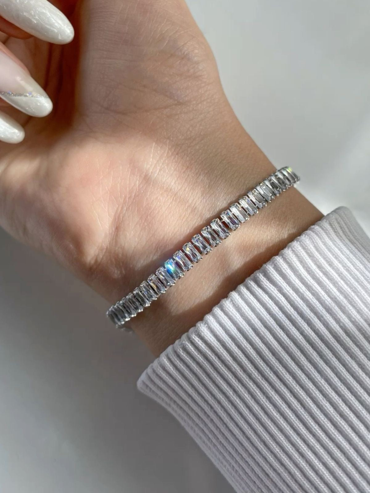 Sylera · Сребриста Гривна | Lesso Бижута