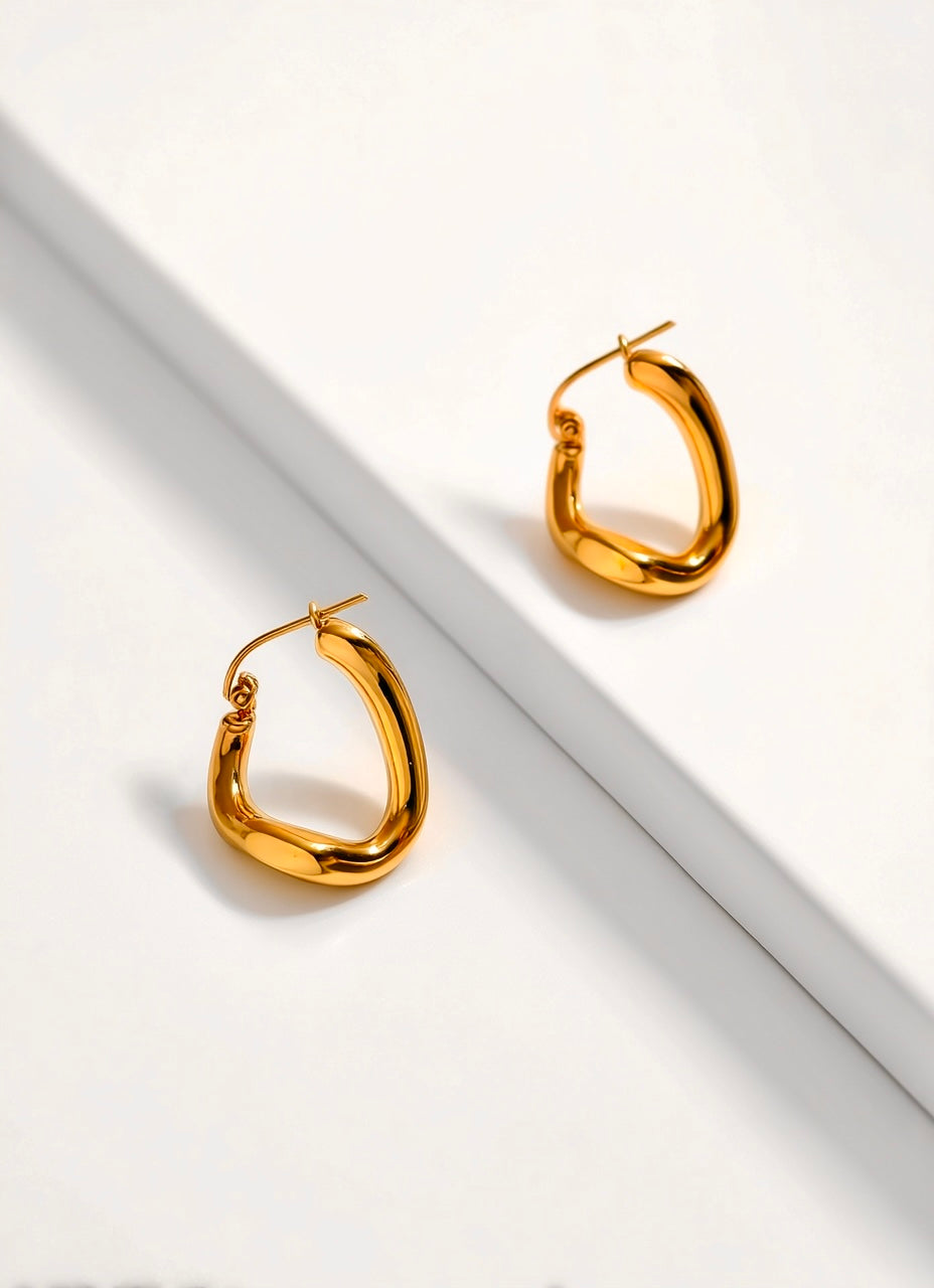 Златисти обеци Orvanna с 18K покритие от неръждаема стомана - Lesso бижута България