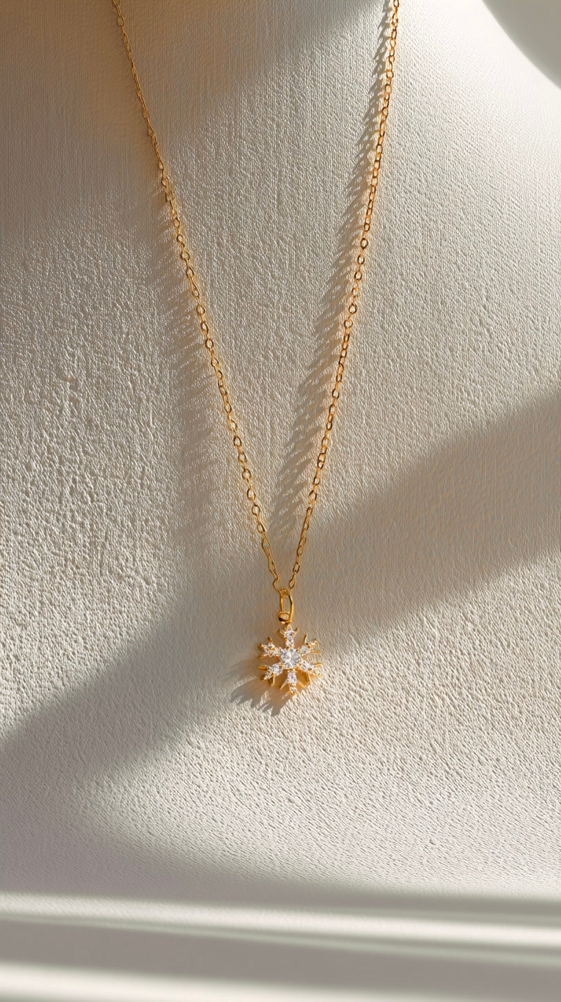 Златисто колие Frosta с 18K покритие от неръждаема стомана - Lesso бижута България